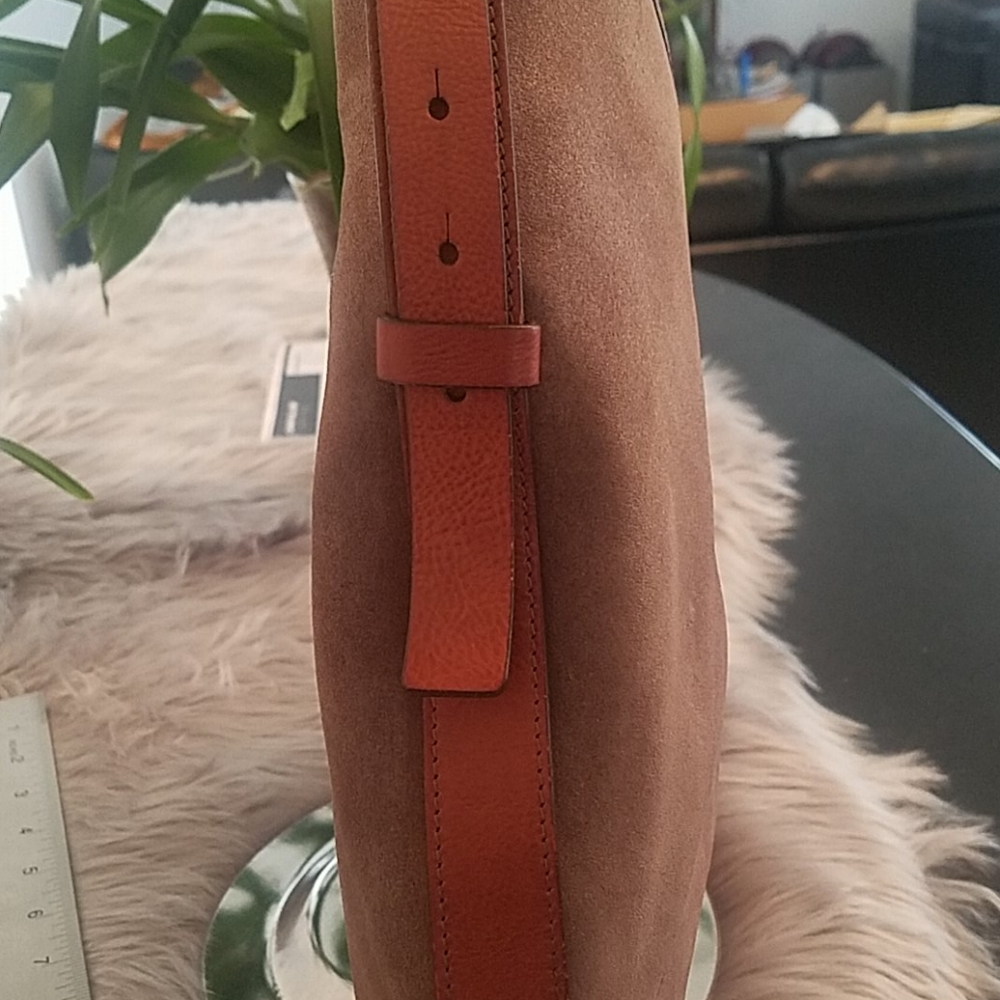 Ysl suade handbag - Picture 4 of 13